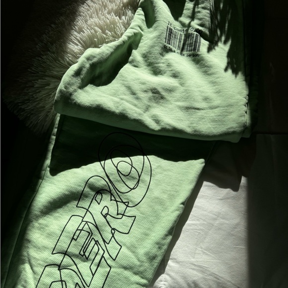 THE MAYFAIR GROUP HOODIE SET - Picture 5 of 7